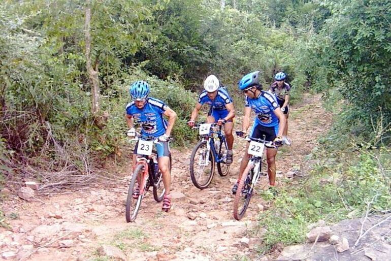 Mountain bike. Imagen de archivo.