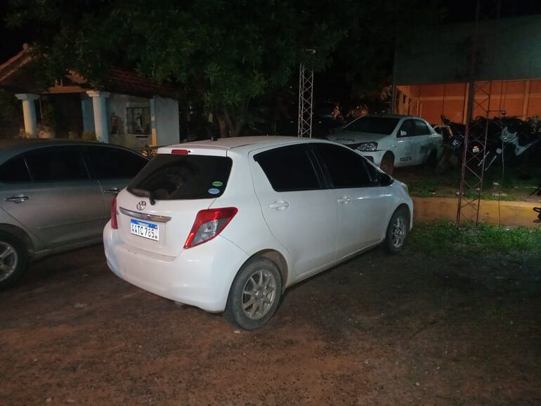 Vehículo incautado durante el procedimiento.