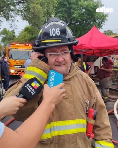 El Capitán de los Bomberos Voluntarios, Nelson Cubilla.