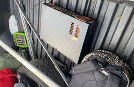 Los equipos incautados por orden judicial.