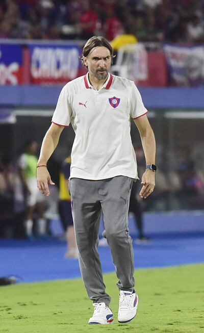 Diego Martínez (46 años), conductor argentino de Cerro Porteño.