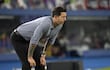 El uruguayo Jorge Bava, entrenador de Cerro Porteño, durante el partido frente a Recoleta FC por la fecha 8 del torneo Apertura 2026 de la Primera División de Paraguay en el estadio La Nueva Olla, en Asunción, Paraguay.
