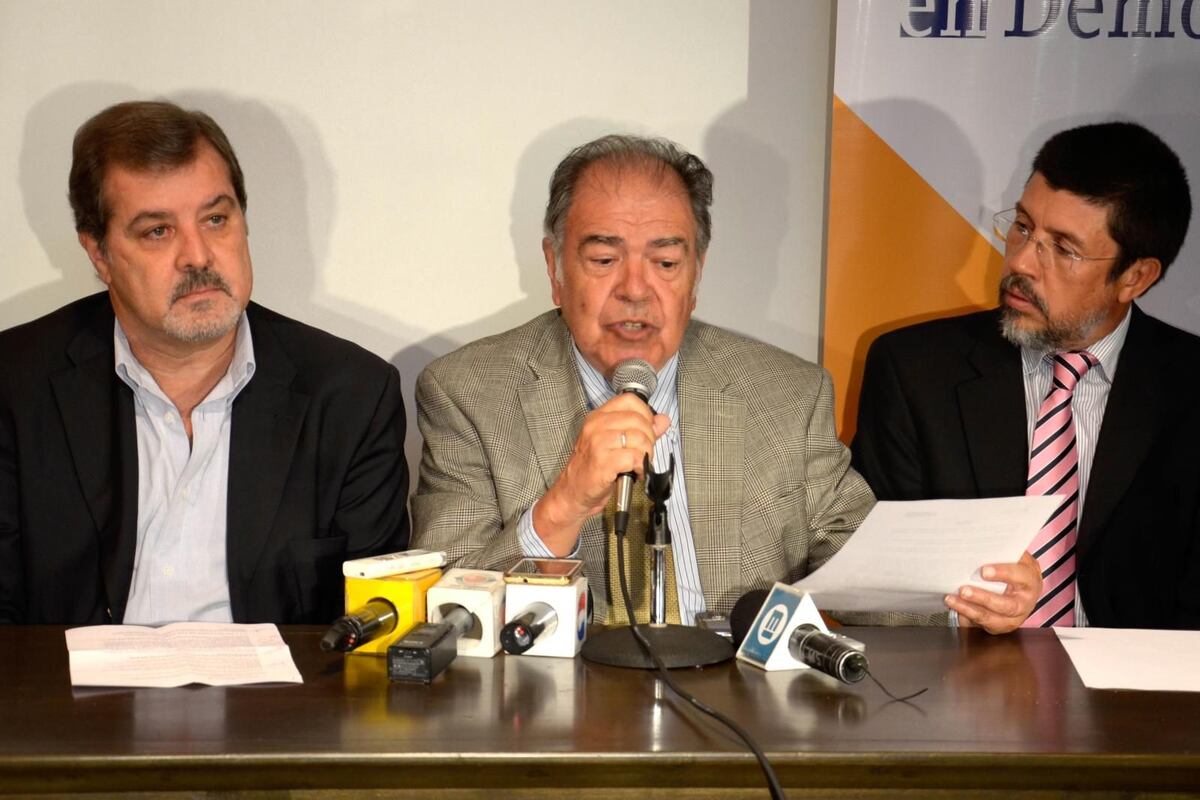 “El 50% no paga impuestos”: Cerneco pide combatir evasión en vez de aumento tributario