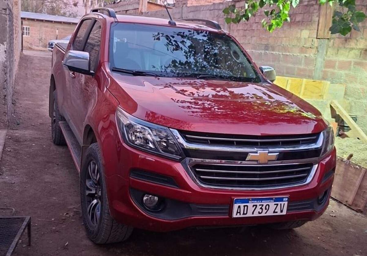Atracaron una residencia en zona rural de San Rafael del Paraná para robar dinero y una camioneta