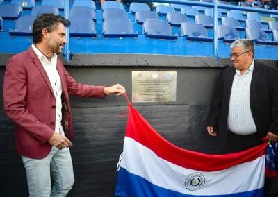 Luis Antonio Vidal Velázquez (izq.) y Saturnino “Nino” Gamarra Cáceres, presidentes de Recoleta e Independiente de Campo grande, respectivamente.