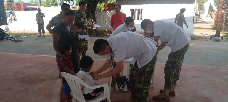 Durante la atención médica fueron atendidas a una importante cantidad de niños de todas las edades