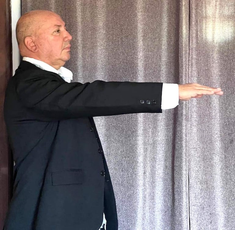 Rubén Pedrozo (ANR) asumió como nuevo intendente interino de Caapucú.