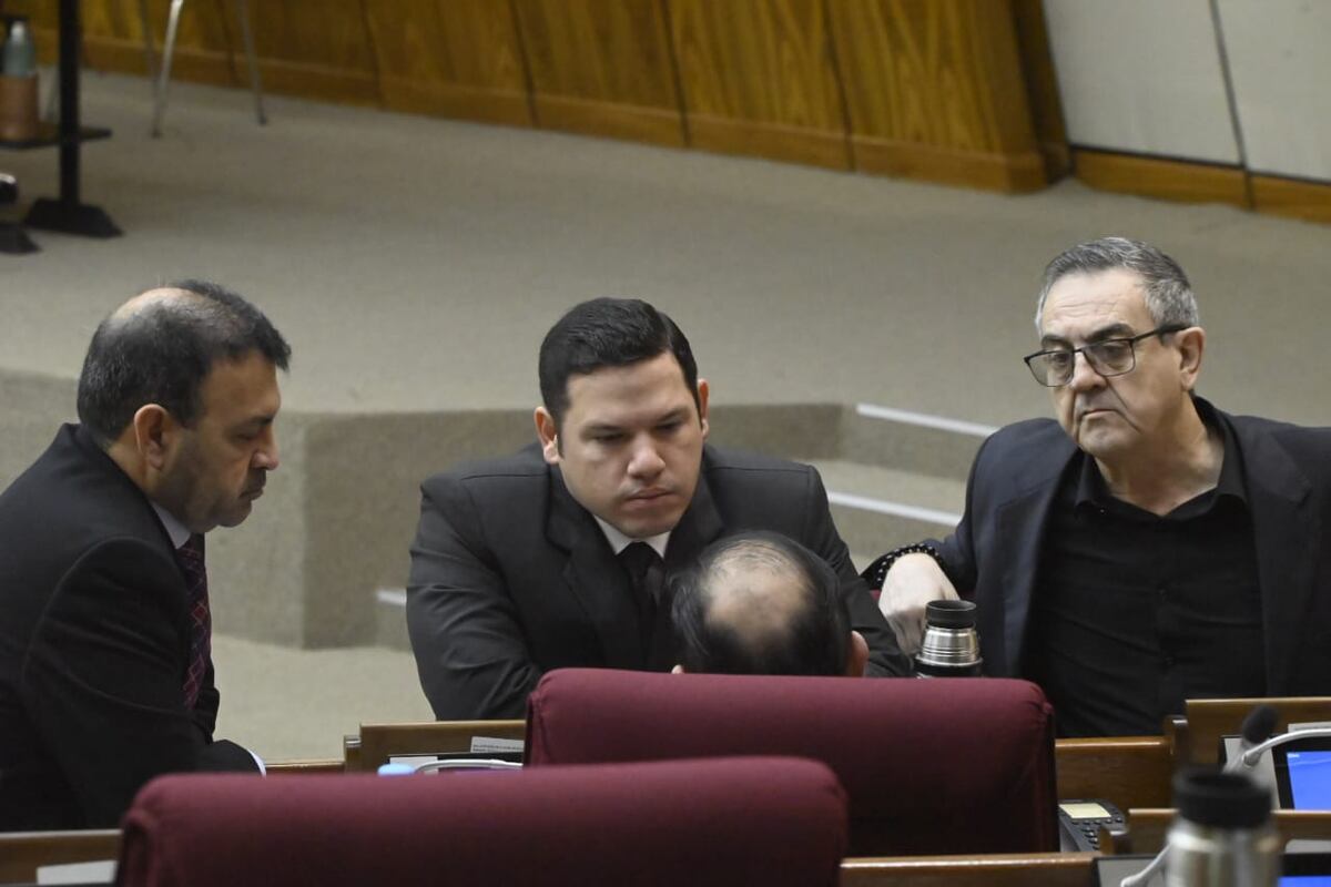 Préstamo al MOPC: ¿Cuándo nos va a tocar a nosotros? dice diputado cartista Aguilera