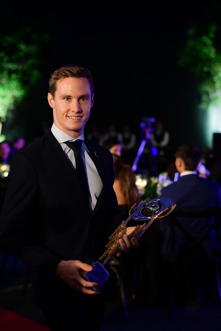 Joshua Duerksen tuvo una excelente temporada en la Fórmula 2.