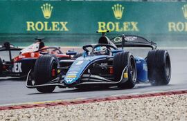 Zak O’Sullivan, del equipo francés ART Grand Prix, se adjudicó la victoria ayer.