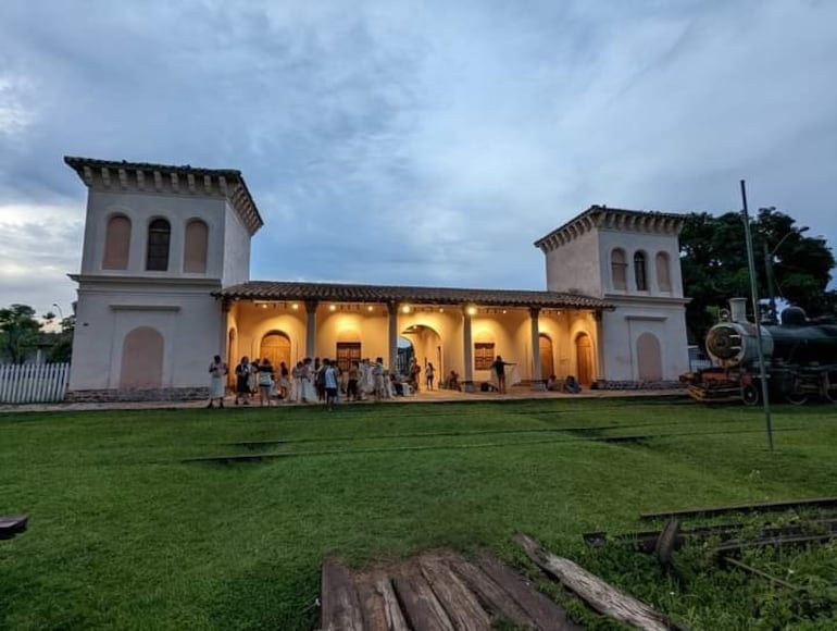 Desde la ex estación de ferrocarril de Pirayú, partirá a las 19:00 la delegación hasta el museo Campamento Cerro León.