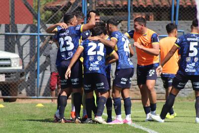 12 de Junio derrotó a Encarnación FC