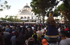 Una multitud asistió a la misa central en Caacupé.