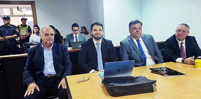 Exministro de la SEN y Koube podrían conocer hoy, su destino