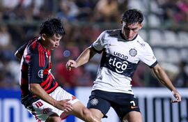 Flamengo no perdonó a Olimpia, goleando 6 a 1 en la jornada inaugural.