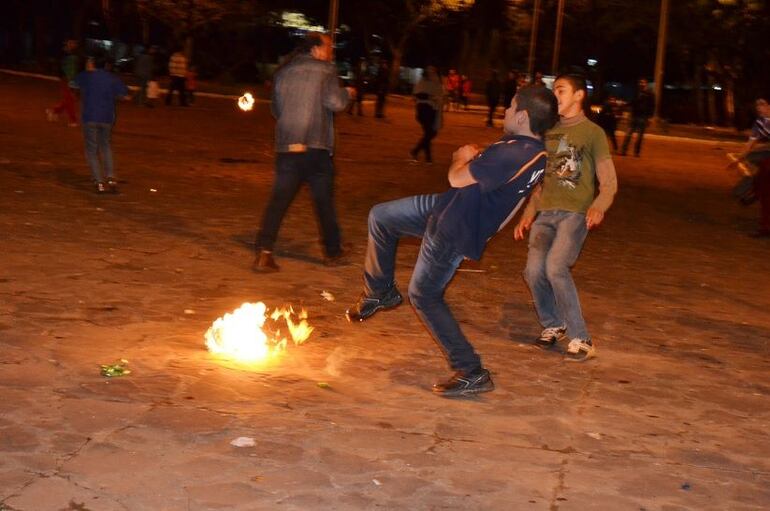 Pelota tata, uno de los rituales en la festividad de San Juan.