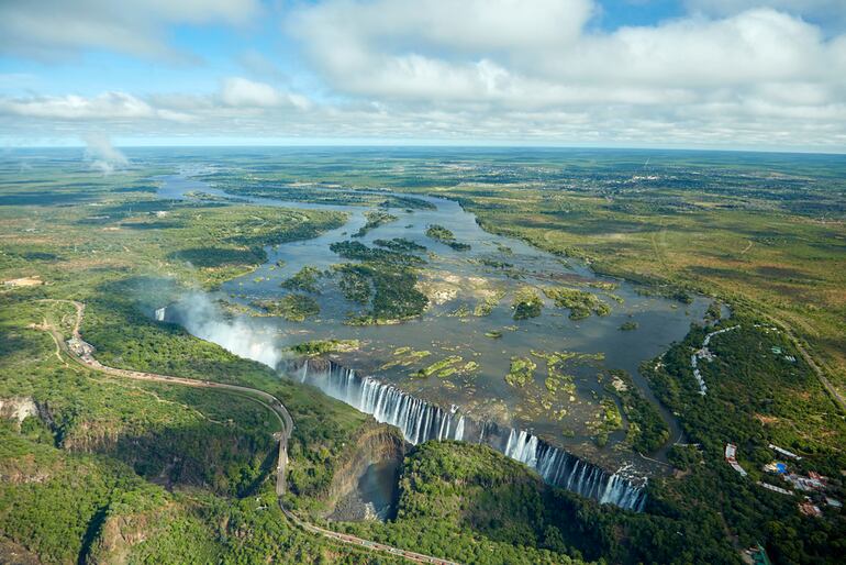 Cataratas Victoria, Mosi-oa-tunya.