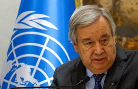 El secretario general de la ONU, António Guterres, pidió este miércoles que los gobiernos prohíban la publicidad de empresas de combustibles fósiles, al igual que ocurre con otros productos nocivos como el tabaco.