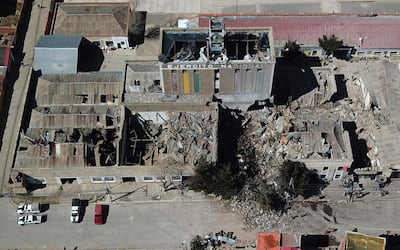 Vista aérea del cuartel destruido por las explosiones.