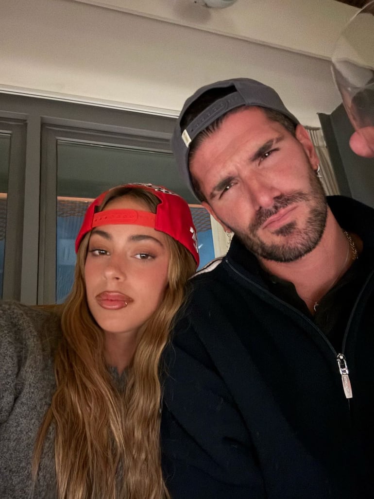 ¡Linda parejita! Tini Stoessel y Rodrigo De Paul darían el "sí, quiero" en diciembre de este año. (Instagram/Rodrigo De Paul)