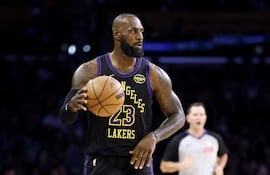 LeBron James inició su temporada 23 en la mejor liga del mundo, la NBA.