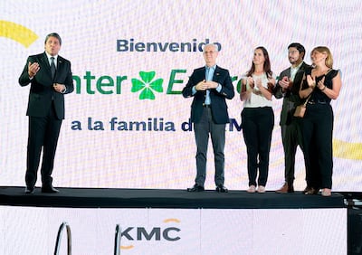 La presentación se llevó a cabo en el Hotel Sheraton.La presentación se llevó a cabo en el Hotel Sheraton.