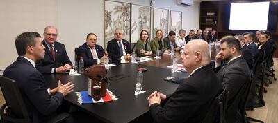 Santiago Peña presidió la reunión en que acudieron las instituciones involucradas en la lucha antilavado de dinero. Fue en Mburuvicha Róga.