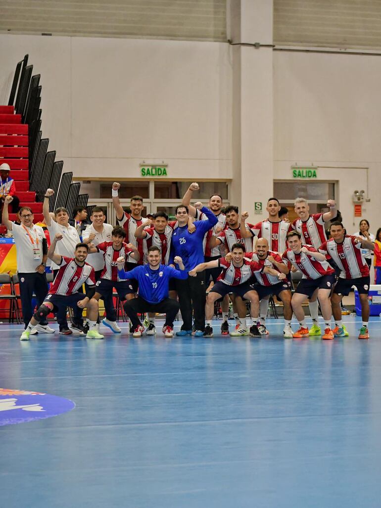 Debut triunfal de los Guerreros en Ayacucho.