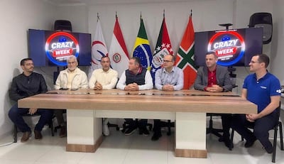 Miembros de la Cámara de Comercio de Pedro Juan Caballero, durante el lanzamiento del evento denominado "Crazy Week".