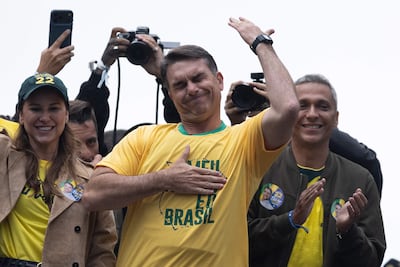 El candidato a la Presidencia de Brasil, Flávio Bolsonaro, asiste a un acto por el Día de la Independencia de Brasil este lunes, en la Avenida Paulista, en São Paulo (Brasil). EFE/Isaac Fontana