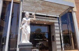 Palacio de Justicia de Caazapá.