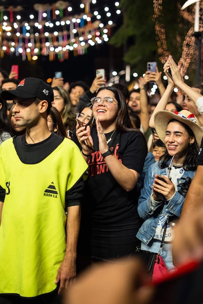 Desde el mediodía hasta la medianoche, la música no se detuvo ni un segundo en el San Juan del Barrio Mariscal.