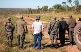 Destruyen pistas clandestinas en el parque nacional Paso Bravo.