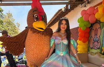 La popular influencer Laurys Dyva fue la Sirenita.