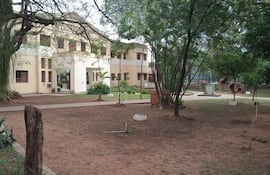 Fachada del Colegio Nacional de la Capital.