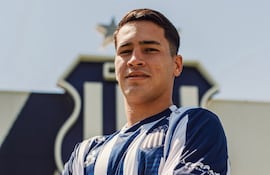 La presentación oficial del paraguayo Alexandro Maidana en Talleres de Córdoba.