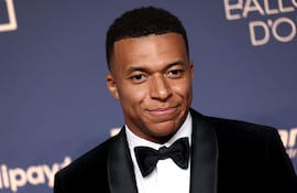 Kylian Mbappé Lottin (27 años), la piedra del escándalo.