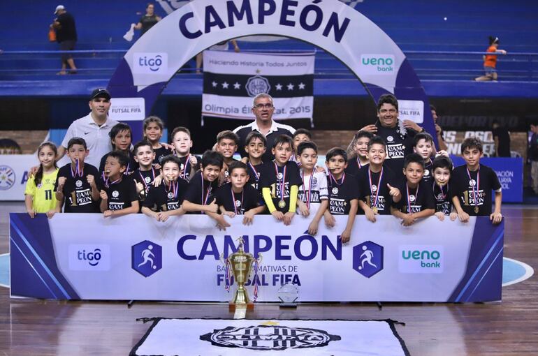 Olimpia, campeón Sub 9.