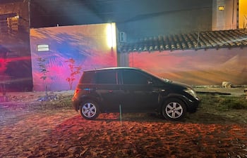 Roban automóvil a aficionado durante partido de la selección paraguaya y lo recuperan gracias a rastreo de celular