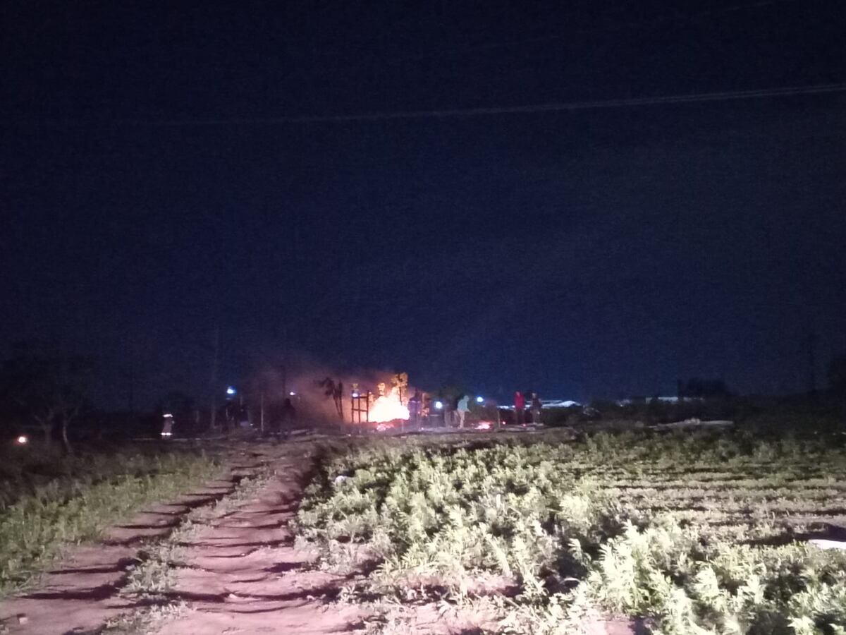 Video: disputa por tierras deja un apuñalado y viviendas incendiadas en Guarambaré