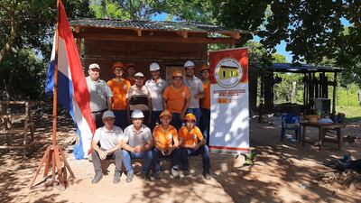 Con gran gesto solidario construyen casa a victima de temporal en San Pedro