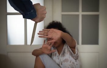 Imagen ilustrativa de violencia de género, feminicidio, agresión.