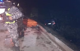 Un funcionario de la Gobernación de Ñeembucú falleció en Guazucua tras el vuelco del automóvil en el que viajaba junto a su hermano.
