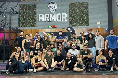 Los integrantes de la sucursal Trinidad del gimnasio Armor Full Fitnes, que participaron del Open Box o competencia de crossfit el pasado fin de semana, por el quinto aniversario del local.