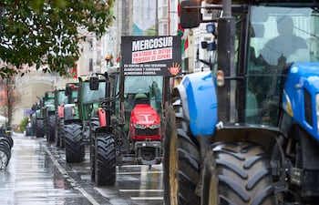 En su momento agricultores europeos se manifestaron contra el acuerdo comercial entre la Unión Europea y Mercosur. EFE/ Adrián Ruiz-Hierro.