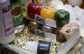 Productos esotéricos para rituales de fin de año este martes, en el Mercado de Sonora, en Ciudad de México (México).