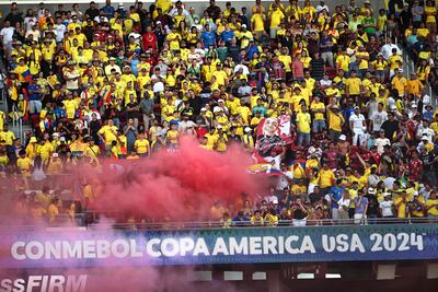 Los aficionados de la selección de Colombia en el partido frente a Brasil por la tercera fecha del Grupo D de la Copa América 2024 en el Levi's Stadium, en Santa Clara, California.