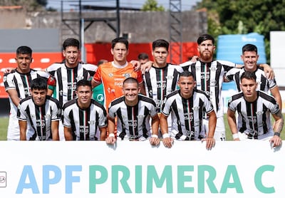 Equipo del Pilcomayo de Mariano Roque Alonso, puntero de la Primera División C.