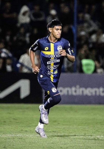 Brahian Román Leguizamón, promesa de la cruz amarilla, Sportivo Trinidense.