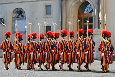 Miembros de la Guardia Suiza en el Vaticano. 